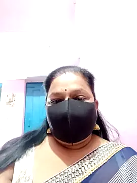 Snapshot of PINKI_024 chatting on April 5, 2026, 5:48 am PINKI 024 online show from April 5, 2026, 5:48 am