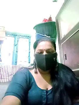 Snapshot of PINKI_024 chatting on April 6, 2026, 5:41 am PINKI 024 online show from April 6, 2026, 5:41 am