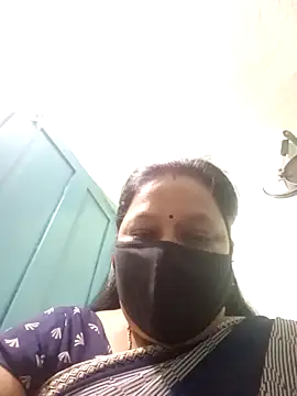 Snapshot of PINKI_024 chatting on April 10, 2026, 5:23 am PINKI 024 online show from April 10, 2026, 5:23 am