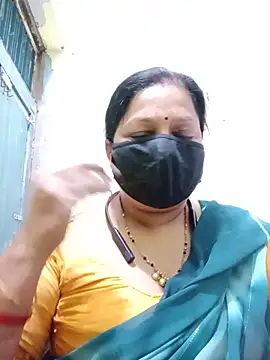 PINKI 024 online show from May 21, 2026, 6:09 am