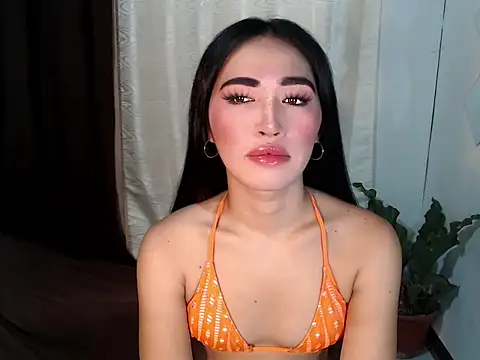 urasiankylie online show from May 31, 2026, 6:09 pm