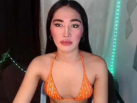 urasiankylie online show from June 6, 2026, 6:01 pm