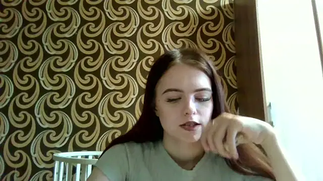 KikiAmino online show from May 25, 2026, 5:13 am