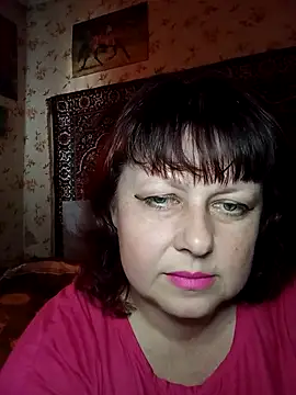 AuroKaria online show from April 26, 2026, 9:51 am