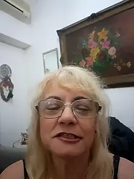 MatureElegantWidow online show from April 13, 2026, 11:54 pm