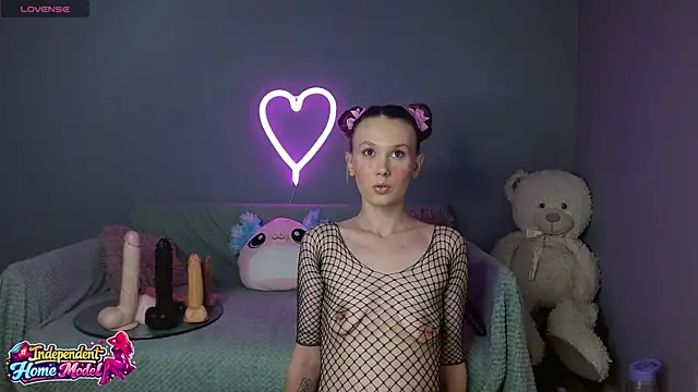 Bea doll online show from April 4, 2026, 10:07 pm