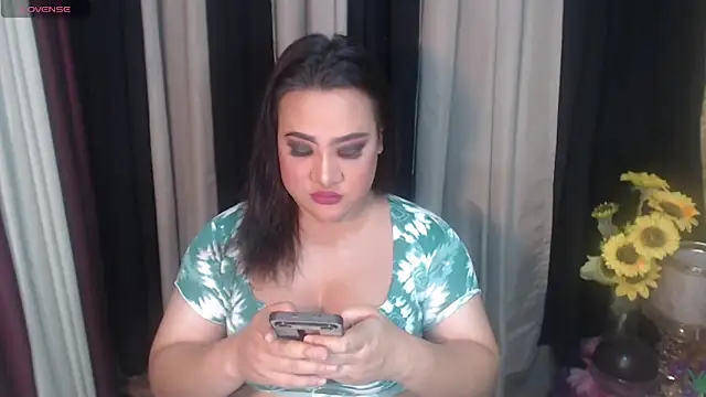 Freya Goddess online show from April 4, 2026, 2:21 am