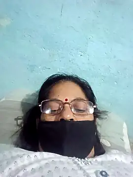 SEEMA 012 online show from May 13, 2026, 8:49 pm