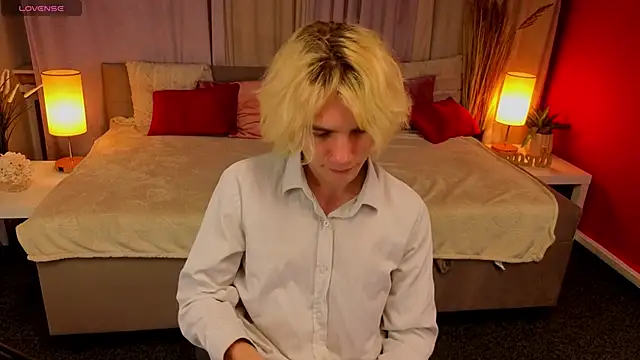 JameMilann online show from June 2, 2026, 8:11 pm