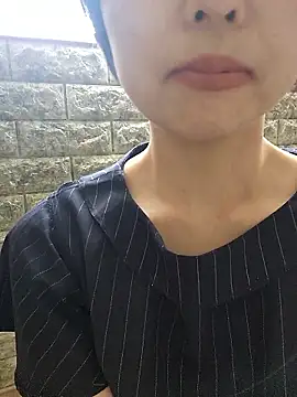 xx Honoka xx online show from April 13, 2026, 1:11 am