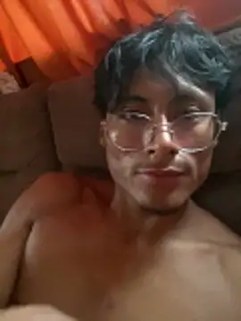 cachero0224 online show from April 8, 2026, 10:54 pm