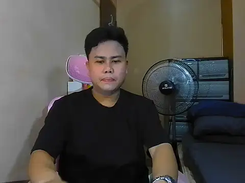 Snapshot of tipsy_butter chatting on May 16, 2026, 8:44 am tipsy butter online show from May 16, 2026, 8:44 am
