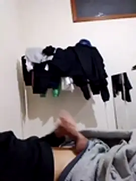 jhonylock online show from April 18, 2026, 12:03 am