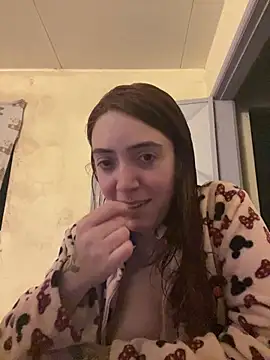 lilocababy online show from April 16, 2026, 9:39 pm