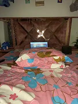 Jendy Scow online show from June 5, 2026, 8:03 pm