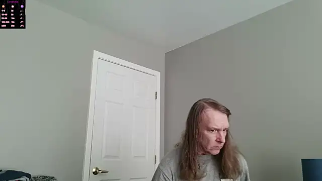 Magnus Luv online show from June 3, 2026, 11:57 am