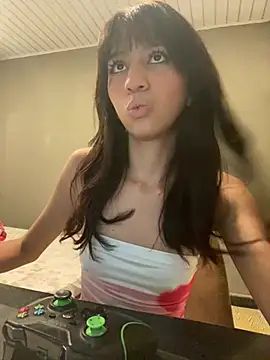 Snapshot of liliflaquita chatting on May 25, 2026, 5:02 am liliflaquita online show from May 25, 2026, 5:02 am