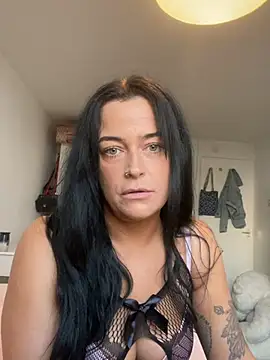 Snapshot of Katty_V chatting on May 8, 2026, 6:46 pm Katty V online show from May 8, 2026, 6:46 pm