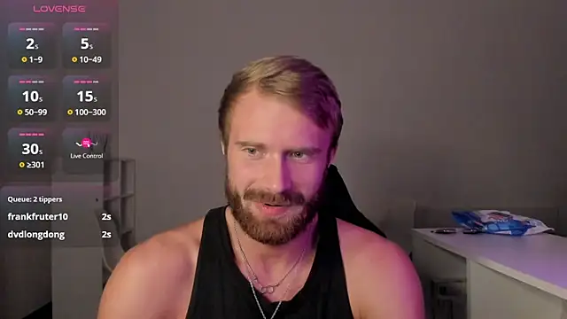 Snapshot of Paul_Rolex chatting on January 6, 2026, 4:43 pm Paul Rolex online show from January 6, 2026, 4:43 pm