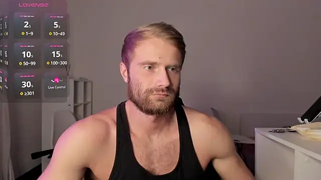 Snapshot of Paul_Rolex chatting on February 26, 2026, 2:43 am Paul Rolex online show from February 26, 2026, 2:43 am