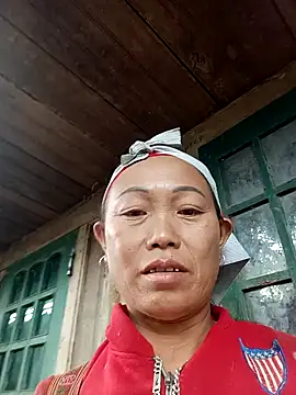 Zinna sexy12 online show from June 10, 2026, 2:12 am