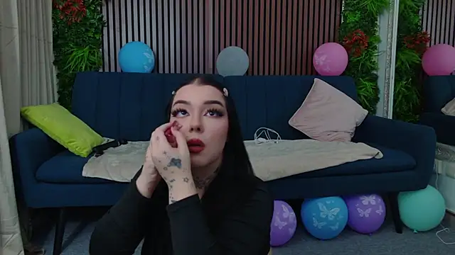 JasminSunset online show from April 14, 2026, 5:52 pm