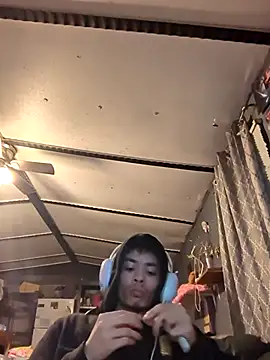 Snapshot of Bbcx2 chatting on April 7, 2026, 3:18 am Bbcx2 online show from April 7, 2026, 3:18 am