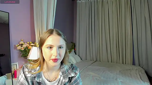 April Jackson online show from April 9, 2026, 1:16 am