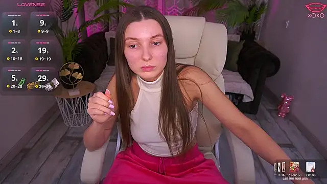 AshleyBaie online show from April 13, 2026, 12:32 pm