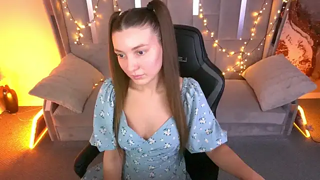 AshleyBaie online show from April 15, 2026, 12:34 pm