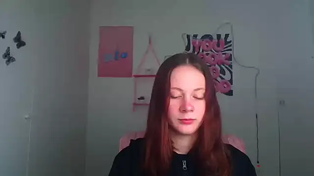 Snapshot of DarkSakuraa chatting on April 12, 2026, 5:12 am DarkSakuraa online show from April 12, 2026, 5:12 am