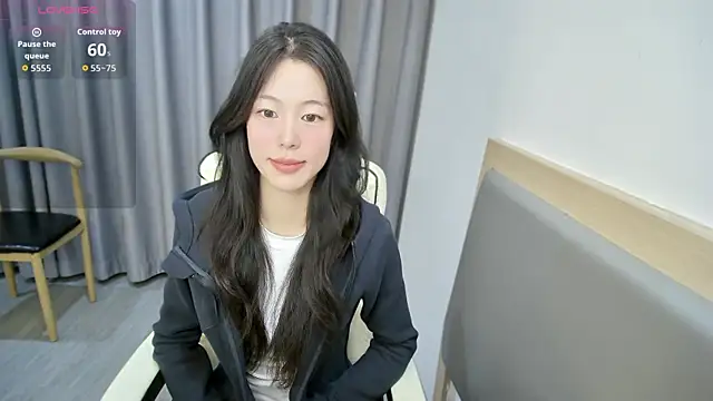 Snapshot of yizhixiaolulu chatting on April 6, 2026, 3:13 pm yizhixiaolulu online show from April 6, 2026, 3:13 pm