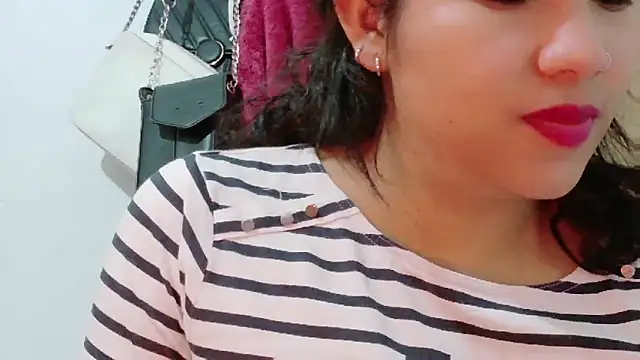 Snapshot of MojaditPussy chatting on April 9, 2026, 8:36 pm MojaditPussy online show from April 9, 2026, 8:36 pm