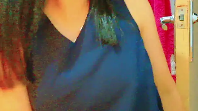 Snapshot of MojaditPussy chatting on April 12, 2026, 11:15 am MojaditPussy online show from April 12, 2026, 11:15 am