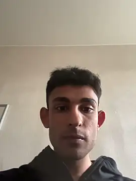 skinny04balkann online show from April 7, 2026, 3:12 pm