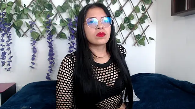 Snapshot of katiagp chatting on April 11, 2026, 11:58 am katiagp online show from April 11, 2026, 11:58 am