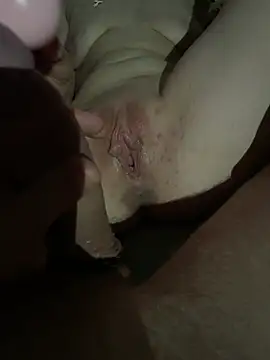 sex2me online show from April 8, 2026, 6:19 pm