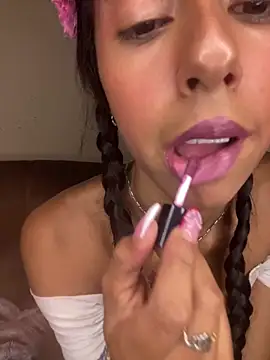 CHEERY BLOOM online show from April 9, 2026, 4:45 am