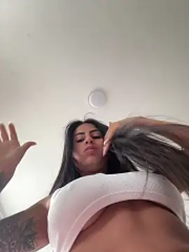 lunasex06 online show from June 9, 2026, 2:28 pm