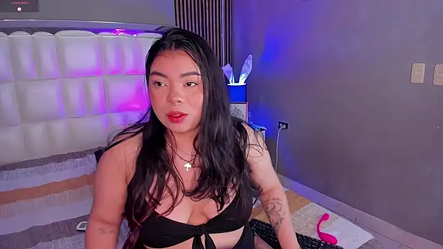 Snapshot of ROSELEI_ chatting on April 8, 2026, 12:38 pm ROSELEI online show from April 8, 2026, 12:38 pm
