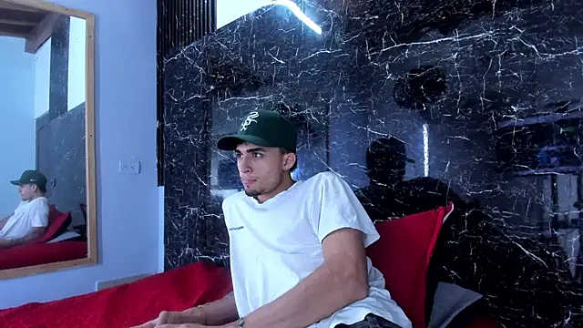 James-06 online show from April 13, 2026, 11:37 am