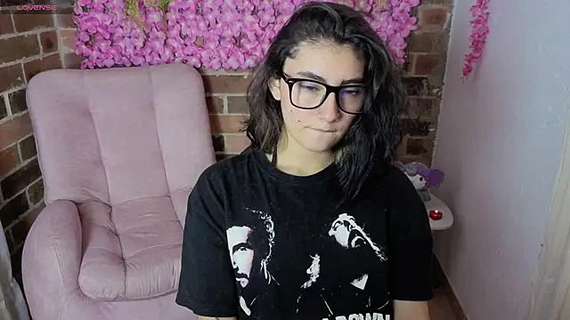 Snapshot of darknesscosplayer56 chatting on April 7, 2026, 7:58 pm darknesscosplayer56 online show from April 7, 2026, 7:58 pm