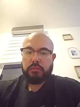 Snapshot of blvckmvtl chatting on April 8, 2026, 2:11 am blvckmvtl online show from April 8, 2026, 2:11 am