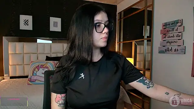 aria bloomer online show from May 5, 2026, 12:02 pm