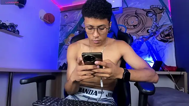 Kall Ell  online show from April 12, 2026, 7:30 pm