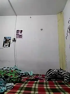 Snapshot of Nat_4502 chatting on April 7, 2026, 3:29 am Nat 4502 online show from April 7, 2026, 3:29 am