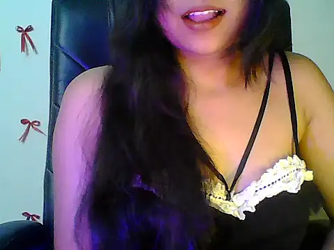 Saxy Mony002 online show from May 22, 2026, 5:07 pm