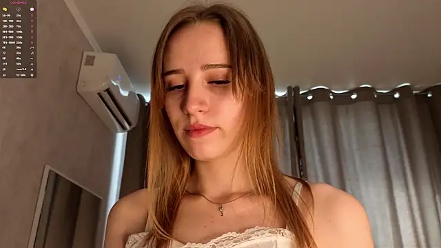 MitsuePostel online show from June 10, 2026, 4:45 am