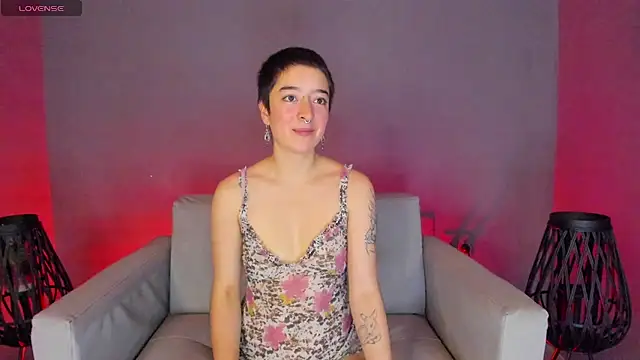 Atheena   online show from April 14, 2026, 1:17 pm