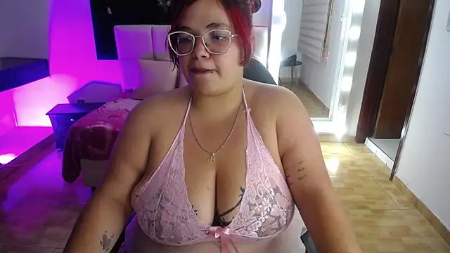 Sweet cat t online show from April 27, 2026, 9:35 pm